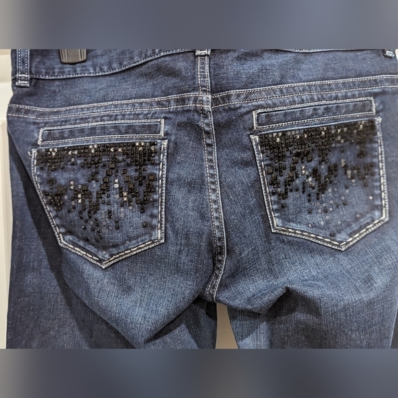 Guess daredevil boot cut jeans, size 31 - Picture 4 of 6